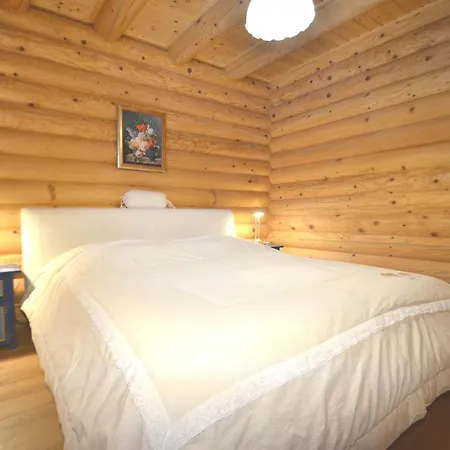 Mit 7.000 M2 Land Und Wunderschoene Aussicht Horská chata Skrad
